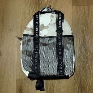 Tommy Hilfiger Womens Camo Backpack With Pouch New